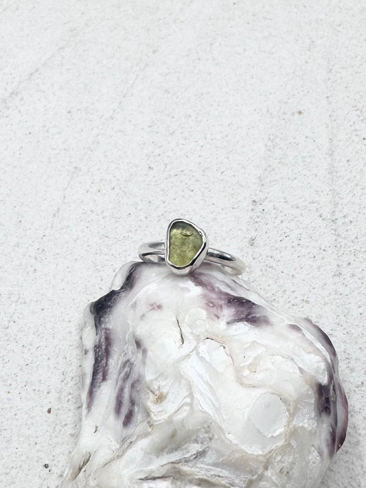 Olive Seaglass Ring Silver