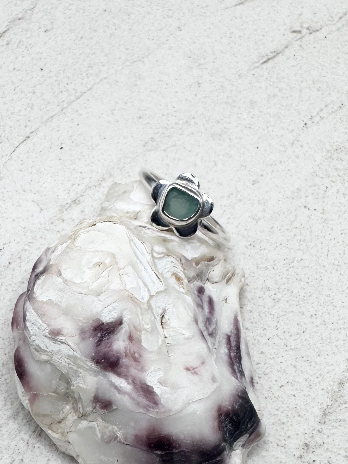 Green Seaglass Flower Ring Silver