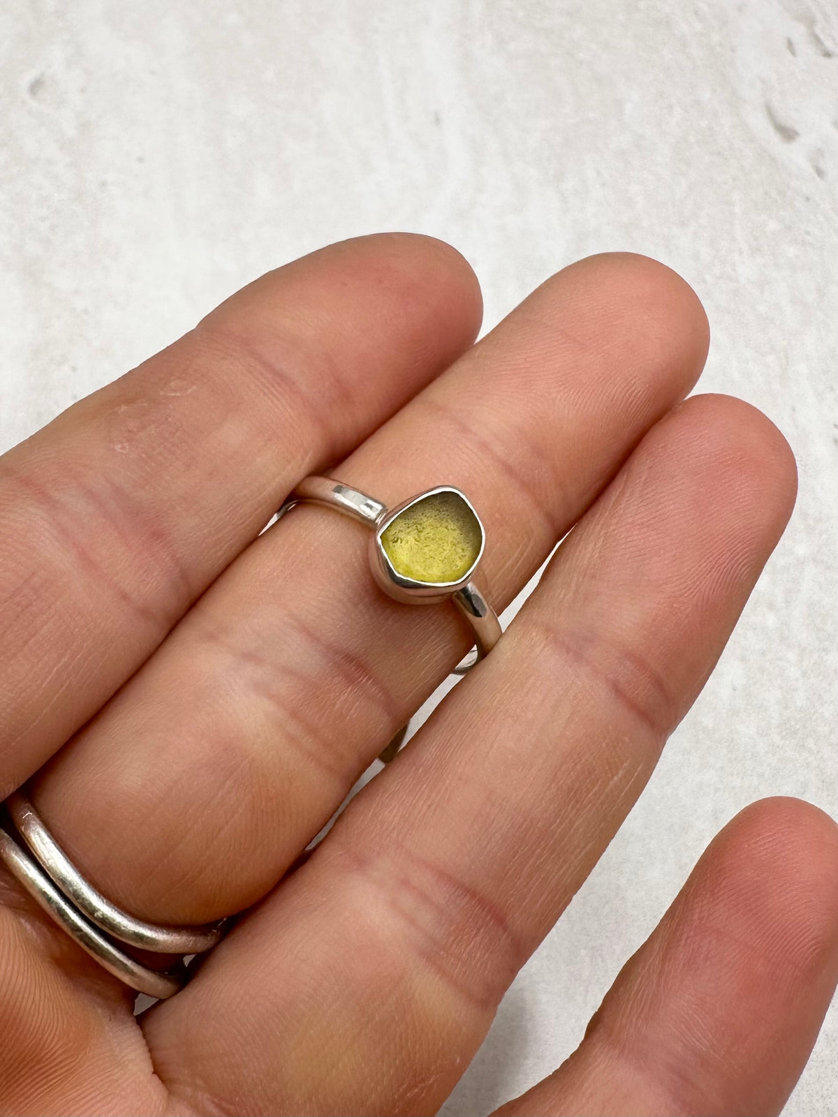 Yellow Seaglass Ring Silver - R