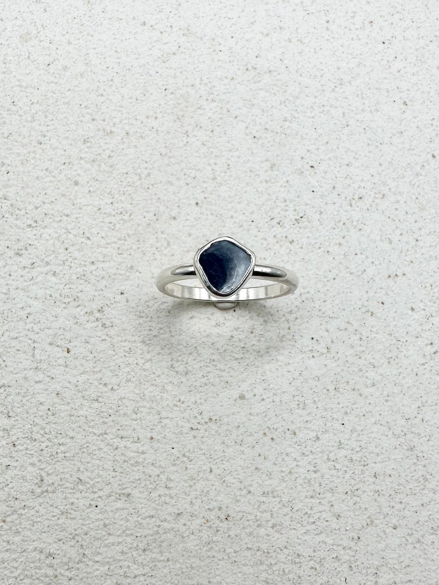 Mussel Shell Ring Silver