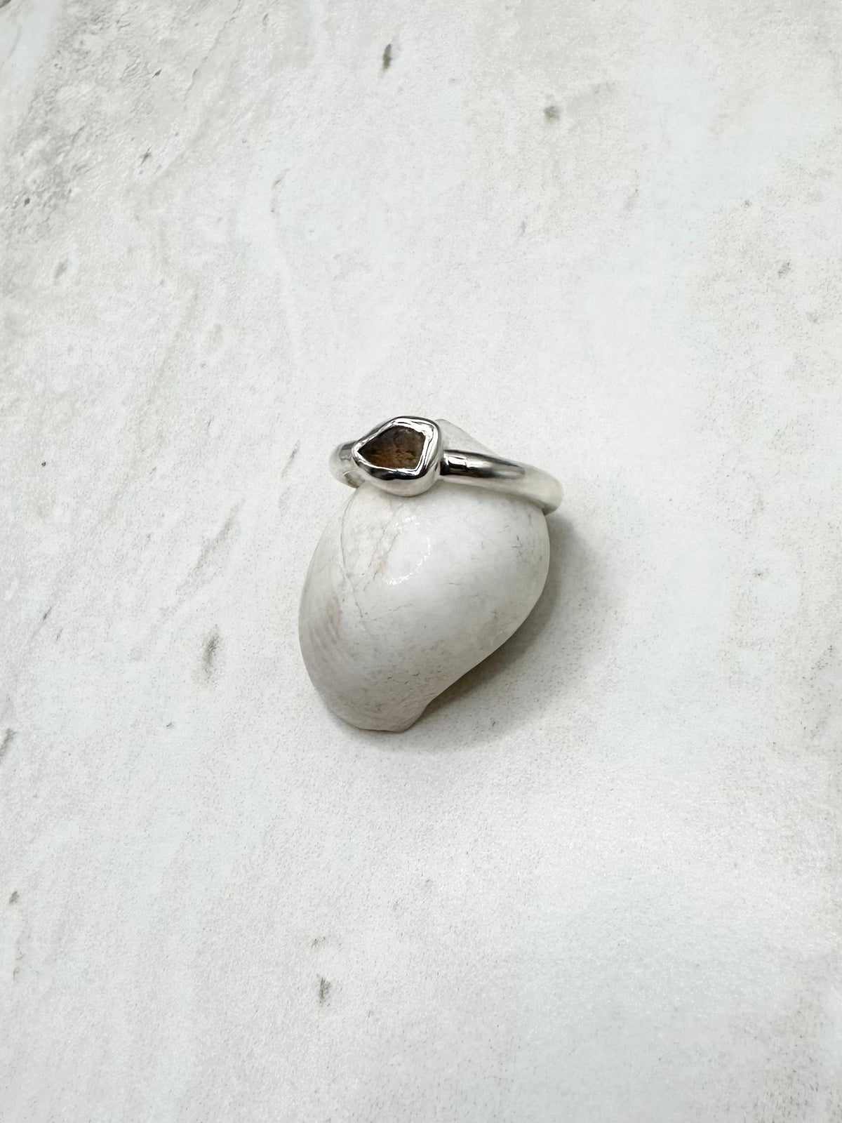 Amber Seaglass Ring Silver - P