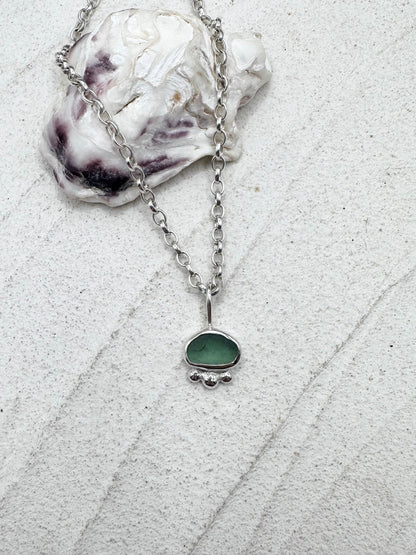 Green Seaglass Pendant Silver