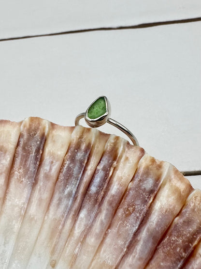 Green Seaglass Ring Silver