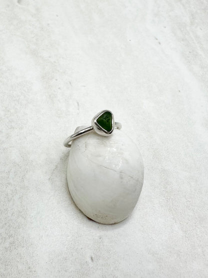 Green Seaglass Ring Silver - J