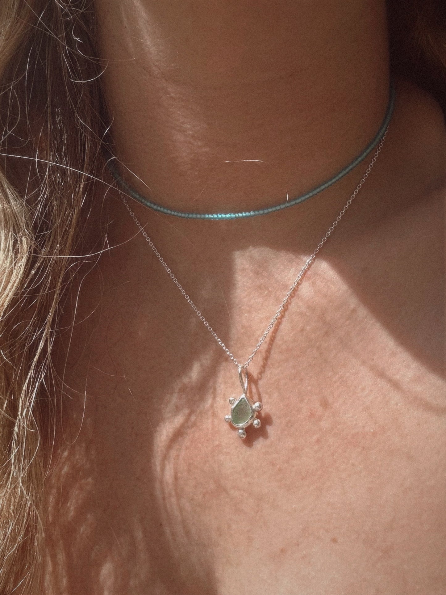 Sunburst Pendant in Teal/Green