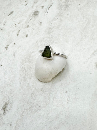 Green Seaglass Ring Silver - S.5