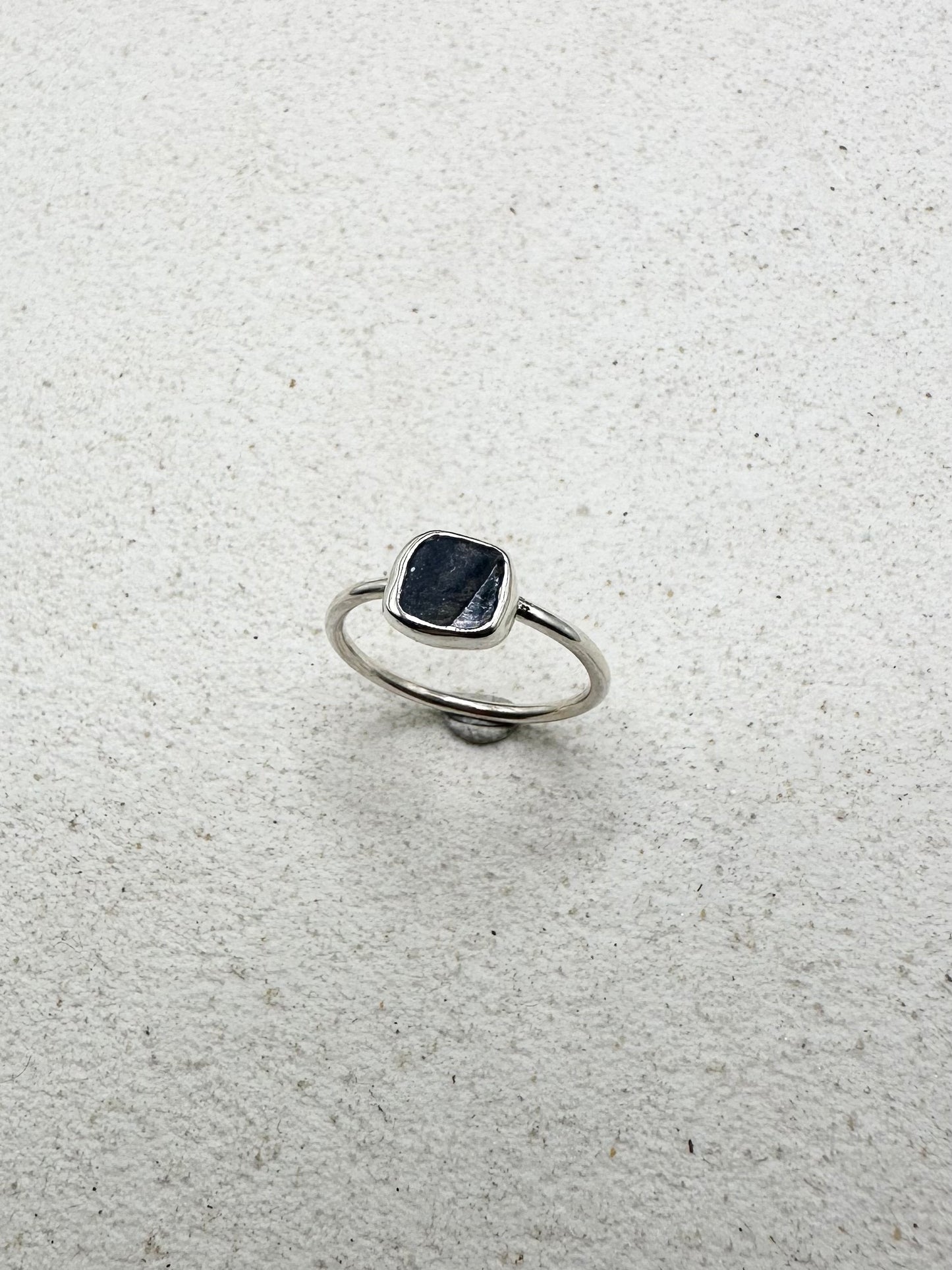 Mussel Shell Ring Silver