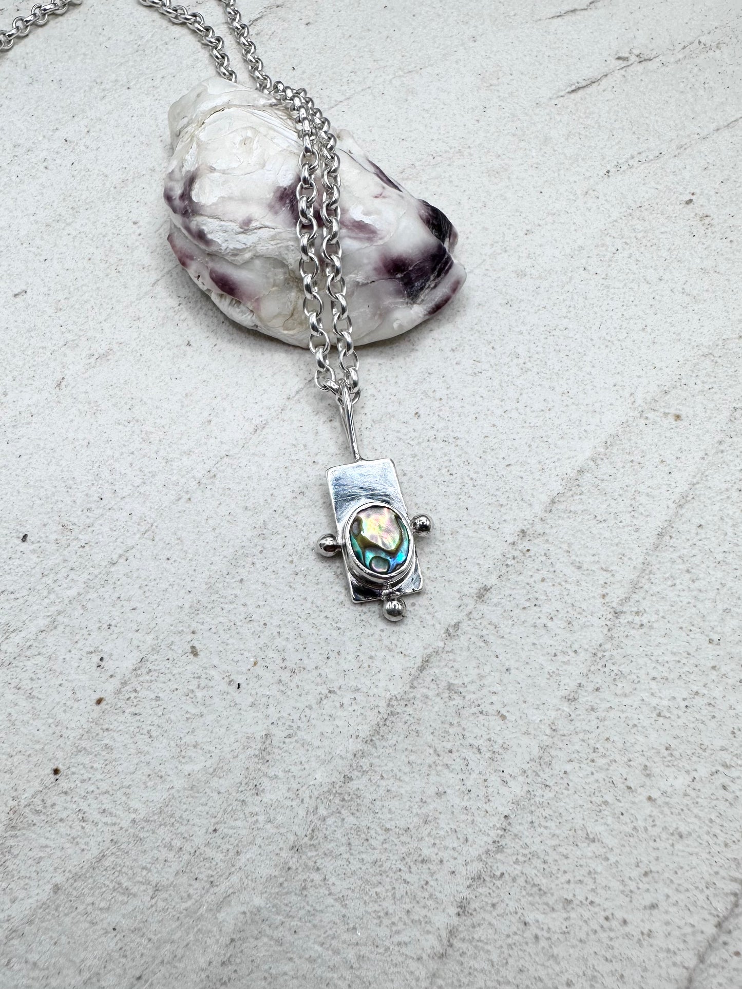 Abalone Wayfinder Pendant Silver