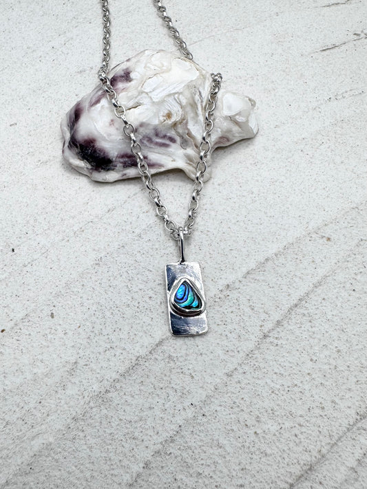 Abalone Wayfinder Pendant Silver