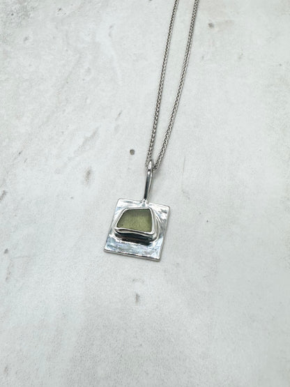 Green Wayfinder Pendant Silver