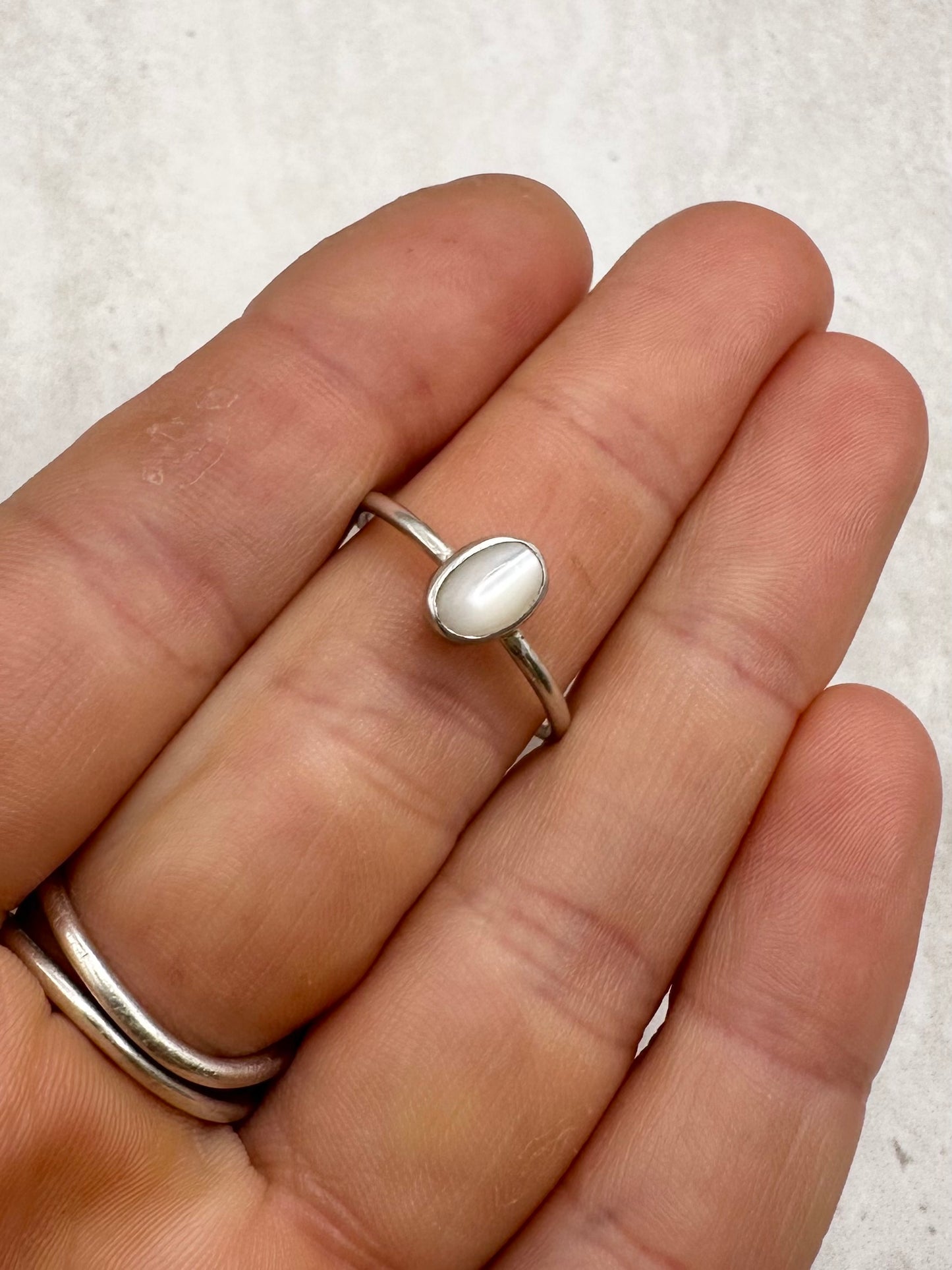 Mother of Pearl Ring Silver