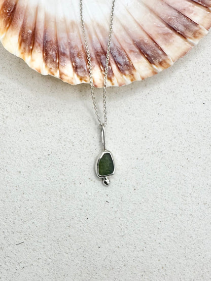 Green Sunburst Pendant Silver