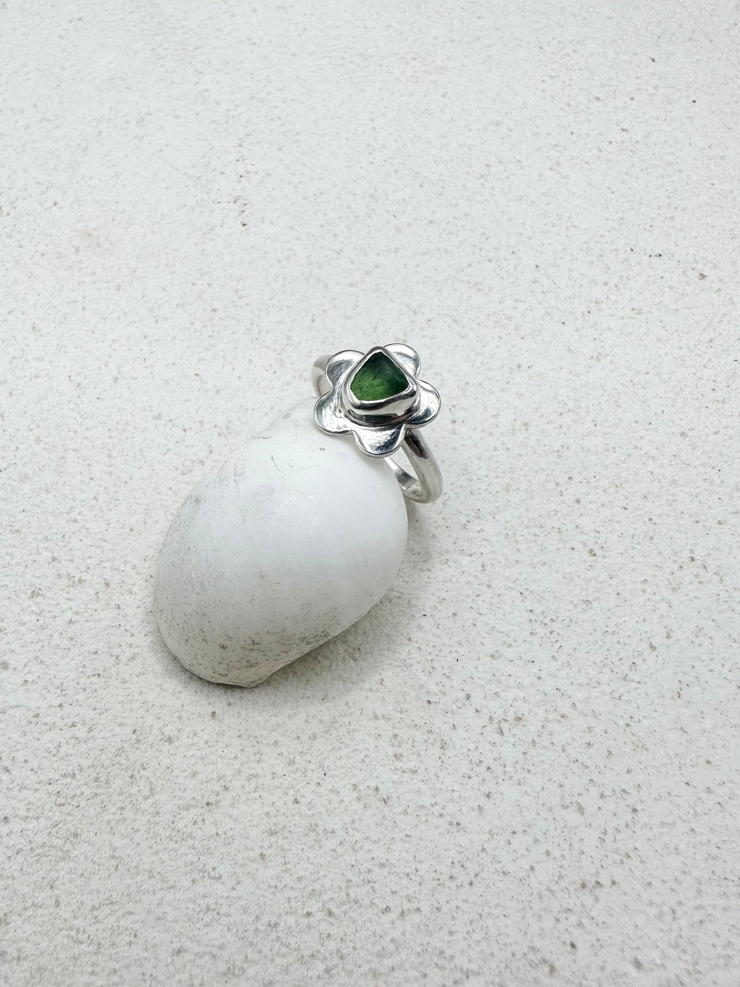 Green Seaglass Flower Ring Silver