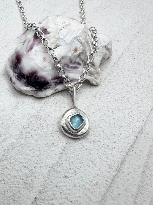 Light Blue Sunseeker Pendant Silver