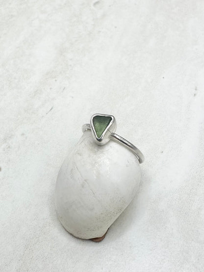Green Seaglass Ring Silver - K
