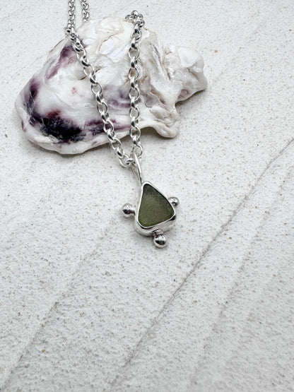 Green Sunburst Pendant Silver