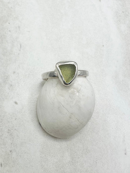 Light Green Seaglass Ring Silver - L