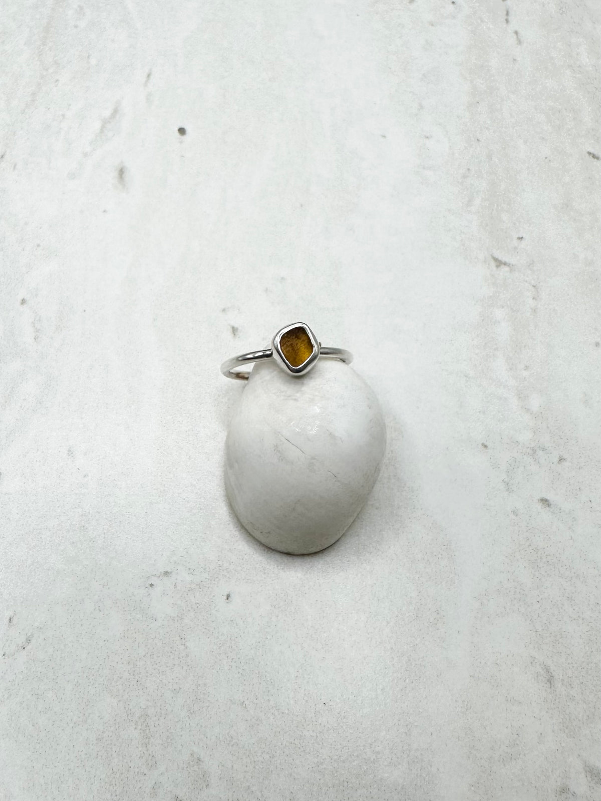 Amber Seaglass Ring Silver - K