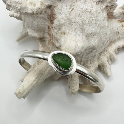 Green Seaglass Bangle Silver