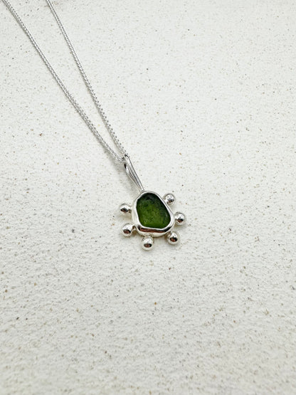 Green Sunburst Pendant Silver