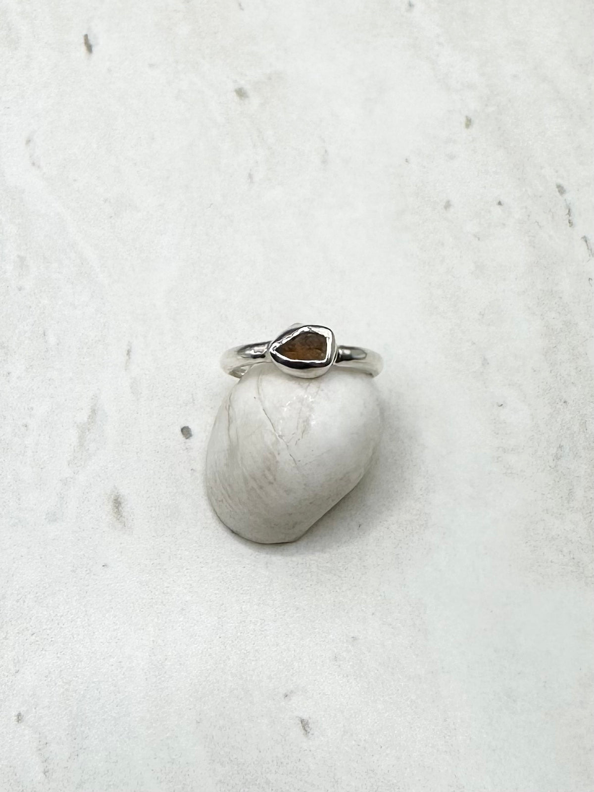Amber Seaglass Ring Silver - P