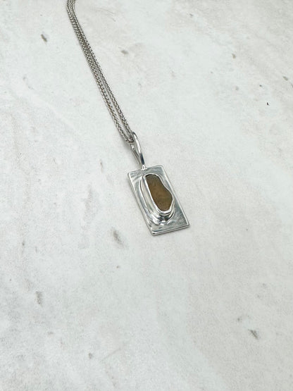 Amber Wayfinder Pendant Silver