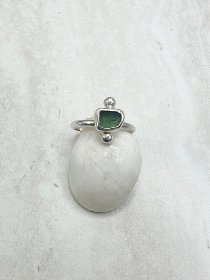 Green Seaglass Ring Silver - N