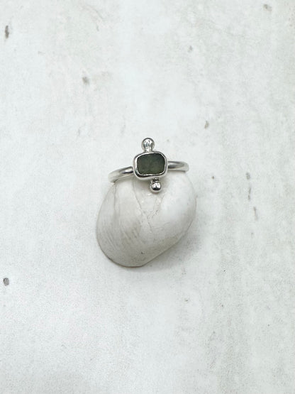 Green Seaglass Ring Silver - O