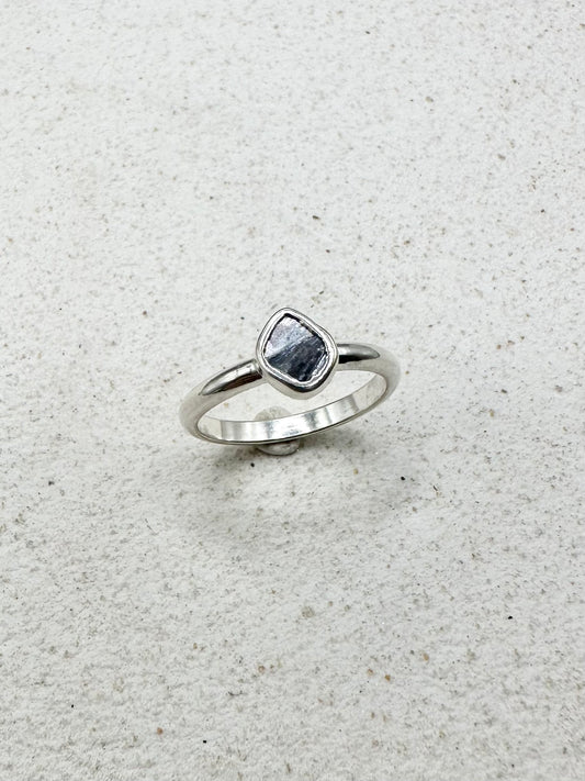 Mussel Shell Ring Silver