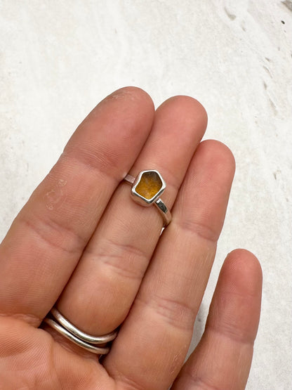 Amber Seaglass Ring Silver - N