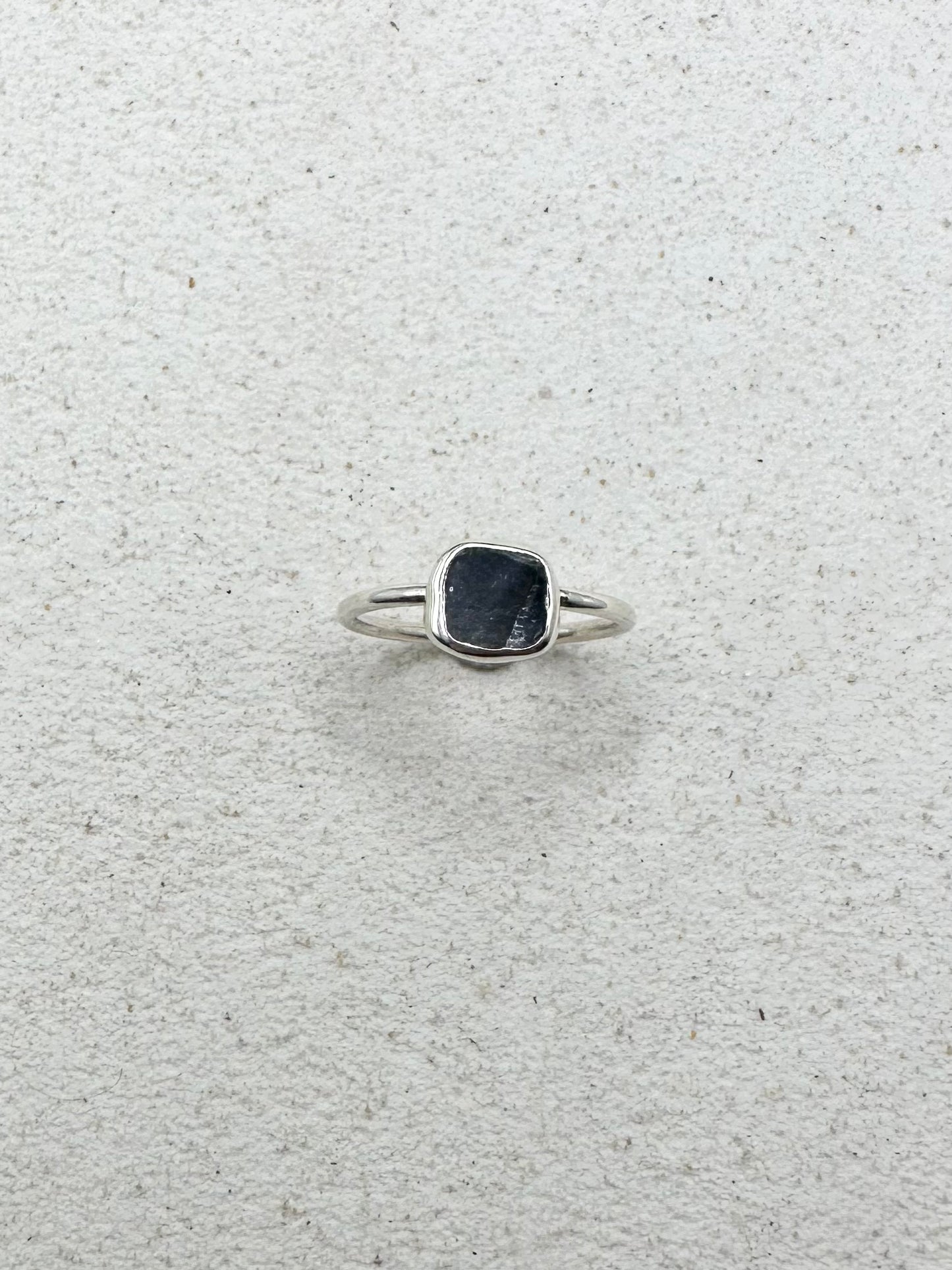 Mussel Shell Ring Silver