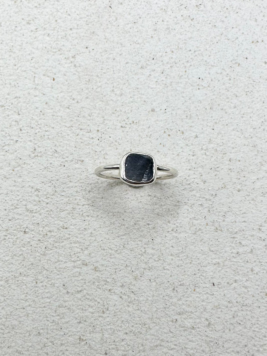 Mussel Shell Ring Silver
