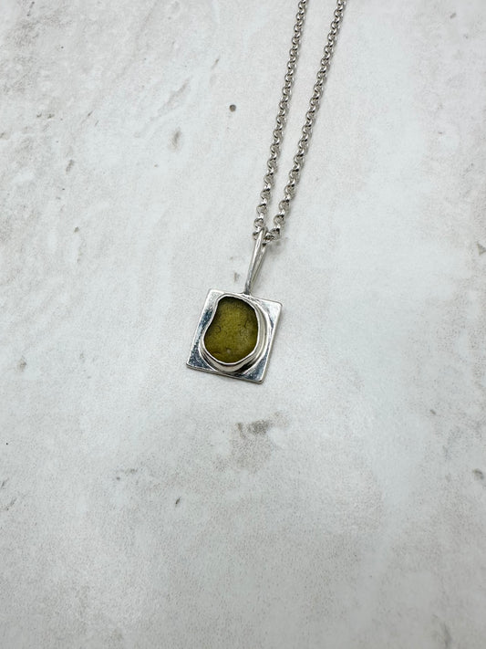 Green Wayfinder Pendant Silver