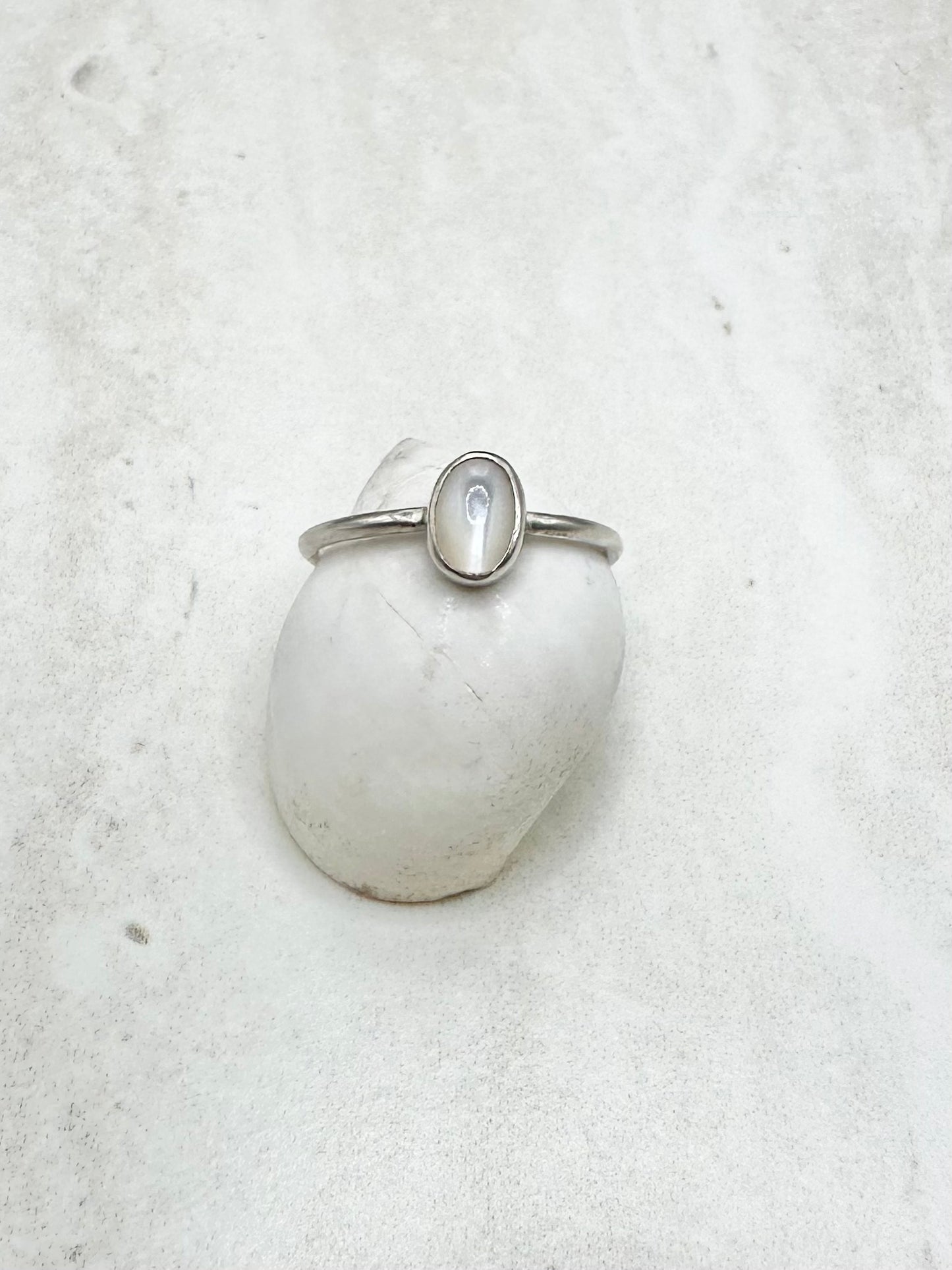 Mother of Pearl Ring Silver