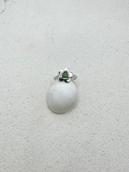 Green Seaglass Flower Ring Silver