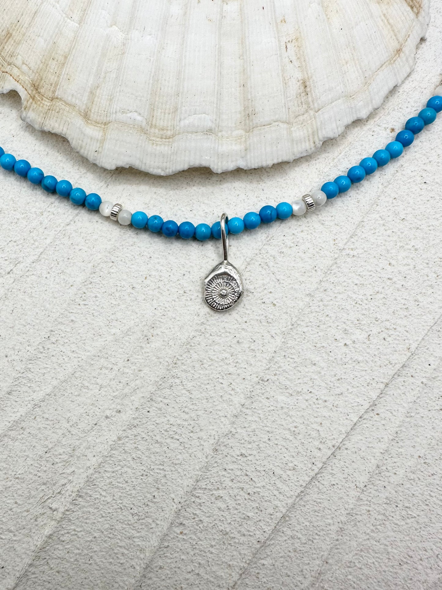 Howlite/Mother of Pearl Necklace