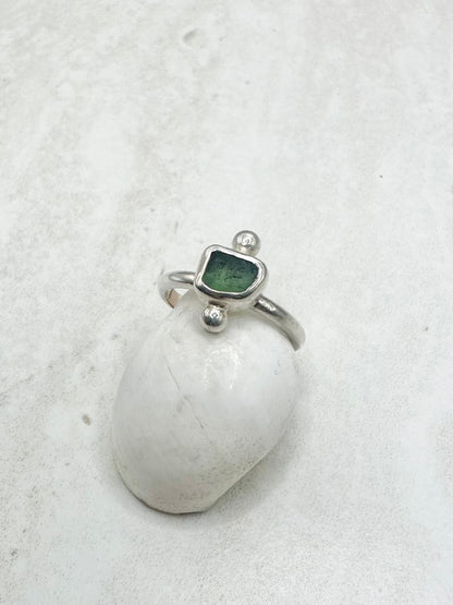 Green Seaglass Ring Silver - N